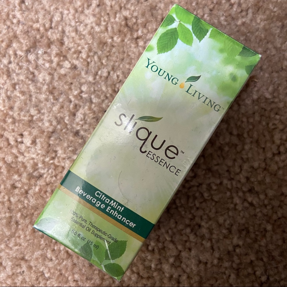 Young Living Slique New!!